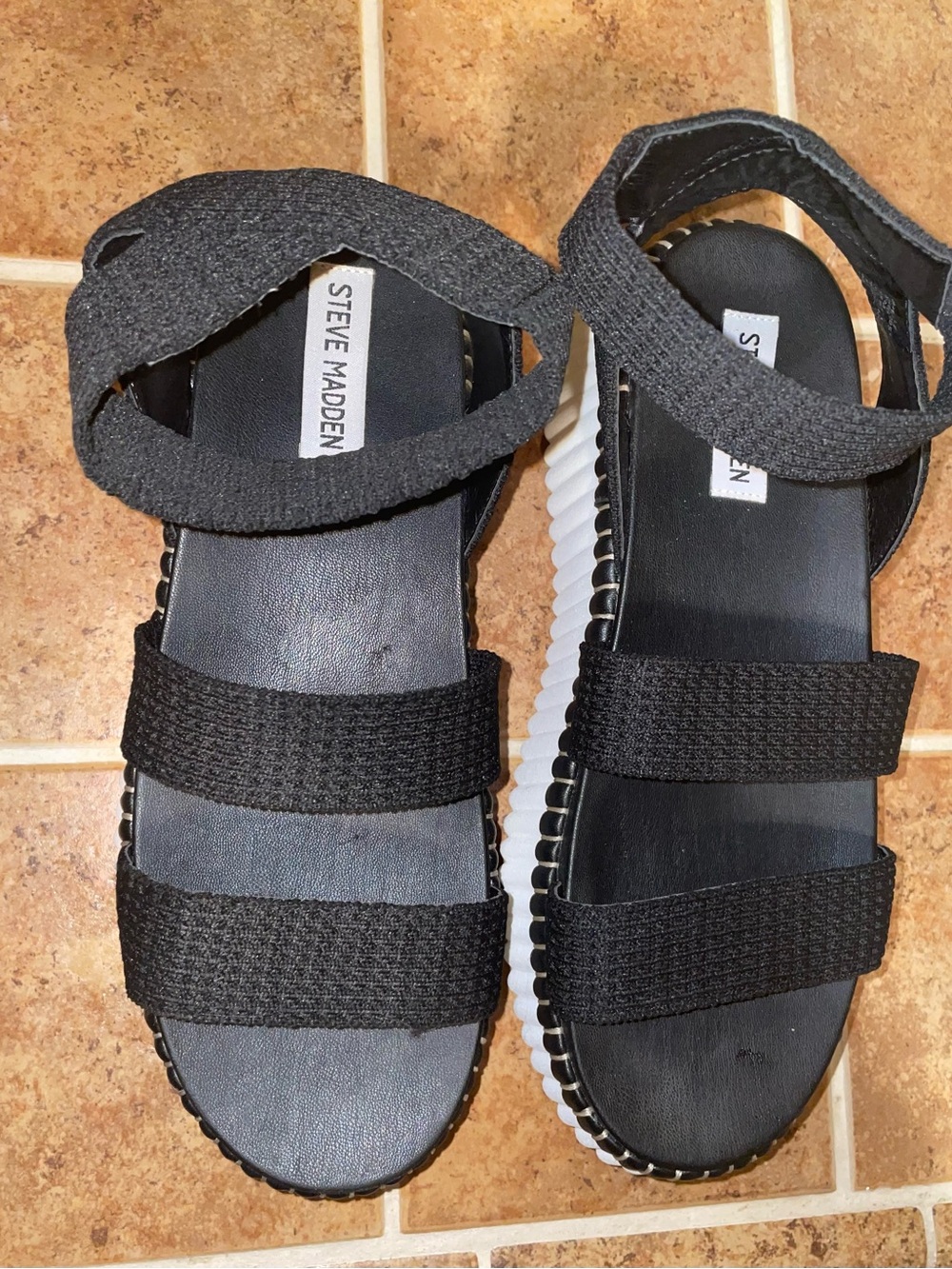 Steve Madden Black Elastic Strap Platform Sandals